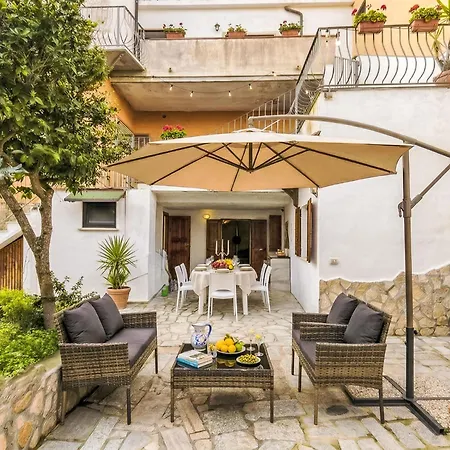 Carlotta By Interhome Santa Teresa Gallura
